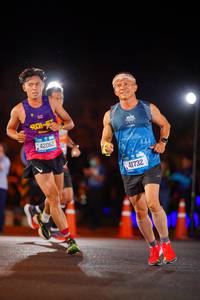 BIB: 42062, 41732
                            <button type="button" onclick="openModal(21523717)" class="btn btn-primary btn-sm float-right btn-popup" data-toggle="modal" data-target=".modal-high-quality">
                        <i class="fas fa-shopping-cart"></i> Add to Cart
                    </button>
                                            <button type="button" onclick="isThisMe(21523717, true)" class="btn btn-success btn-sm float-right btn-popup btn-isme hidden" data-toggle="tooltip" data-placement="bottom" title="นี่คือรูปของคุณใช่ไหม คลิกที่นี่เพื่อเอาเข้าอัลบั้ม">
                        <i class="fas fa-plus"></i> Add to album
                    </button>
                    <button type="button" onclick="isThisMe(21523717, false)" class="btn btn-warning btn-sm float-right btn-popup btn-isnotme hidden">
                        <i class="fas fa-ban"></i> Remove from album
                    </button>